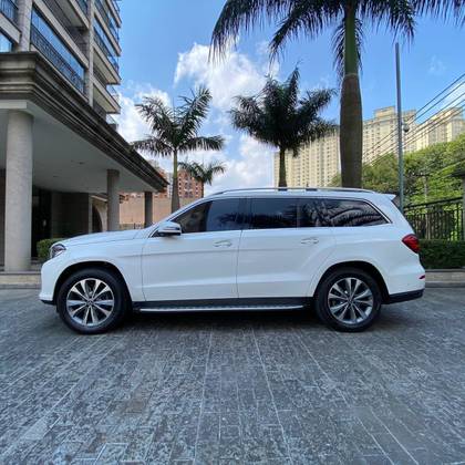 MERCEDES-BENZ GLS 350 3.0 V6 BLUETEC DIESEL 4MATIC 9G-TRONIC